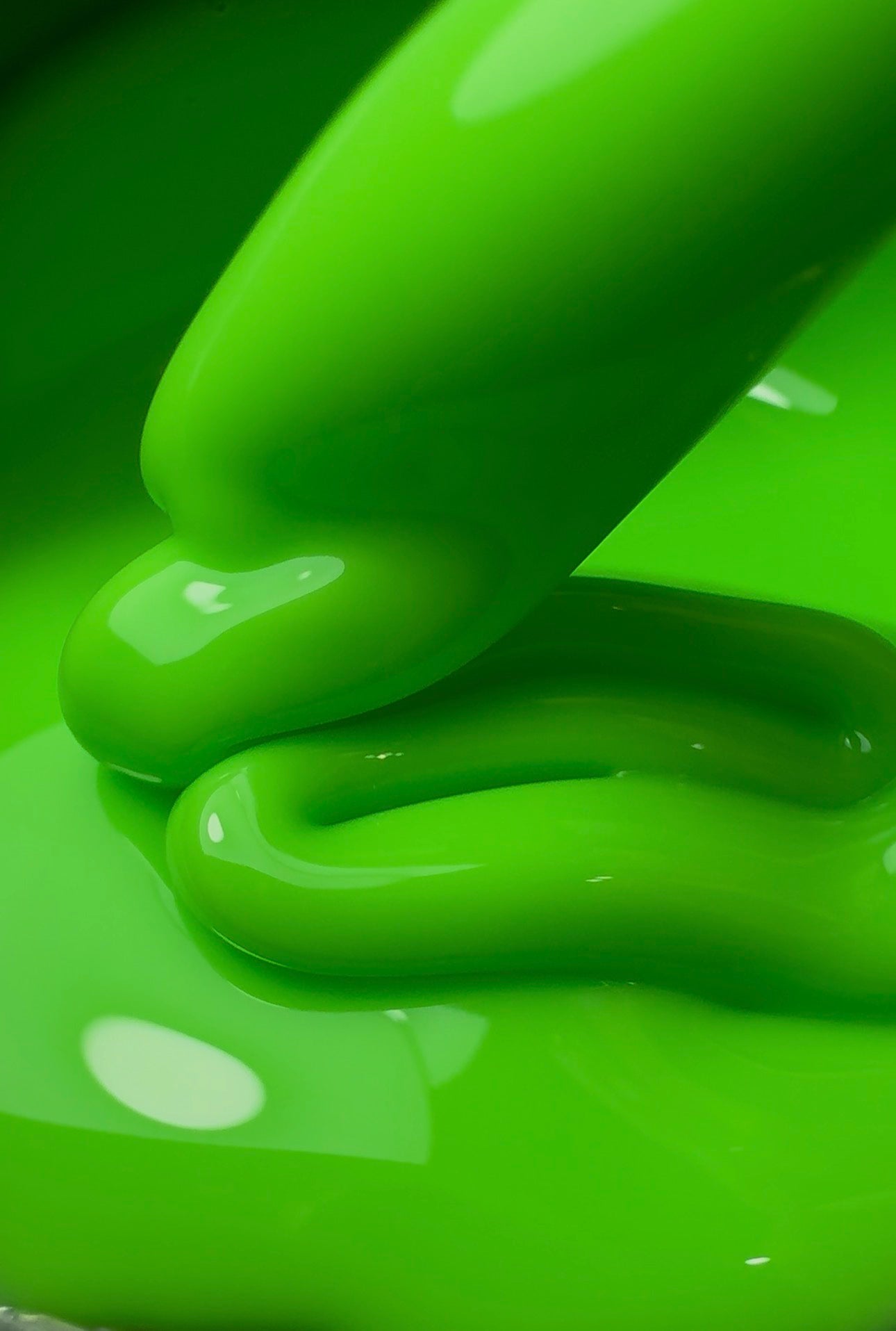 Neon Heat Collection – Electric Green Builder Gel 30g ⚡💚