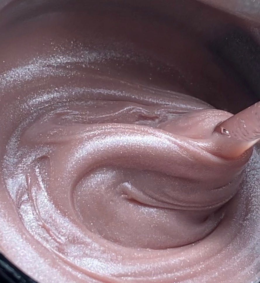 ✨ Soft Nude Glow – Builder Gel