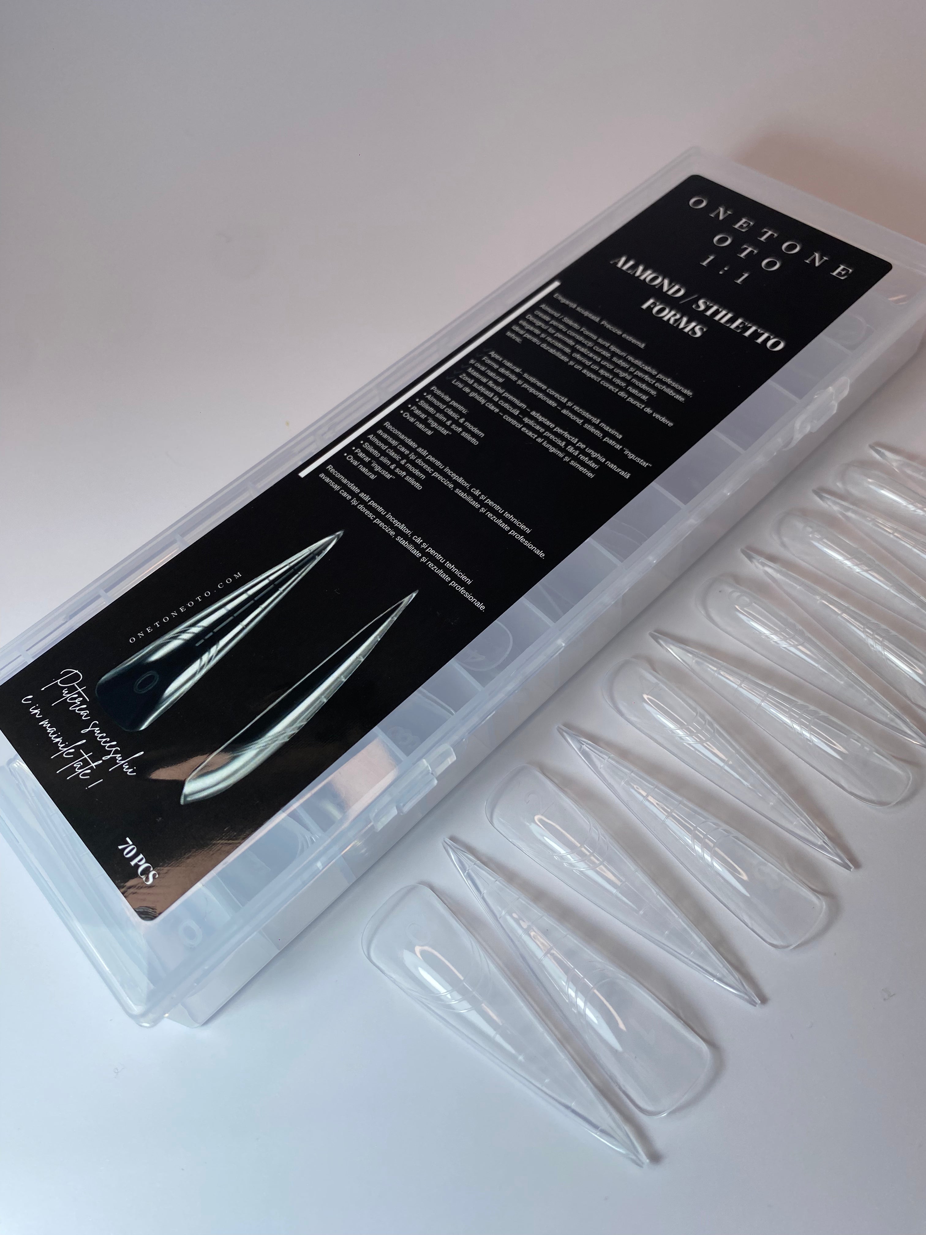 Almond/Stiletto Forms