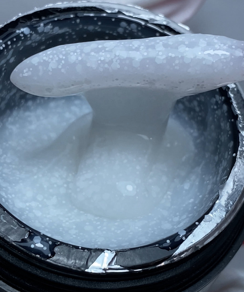 Frozen Grace Collection – White Frost (Builder Gel 30g)Hemma&Tpo free